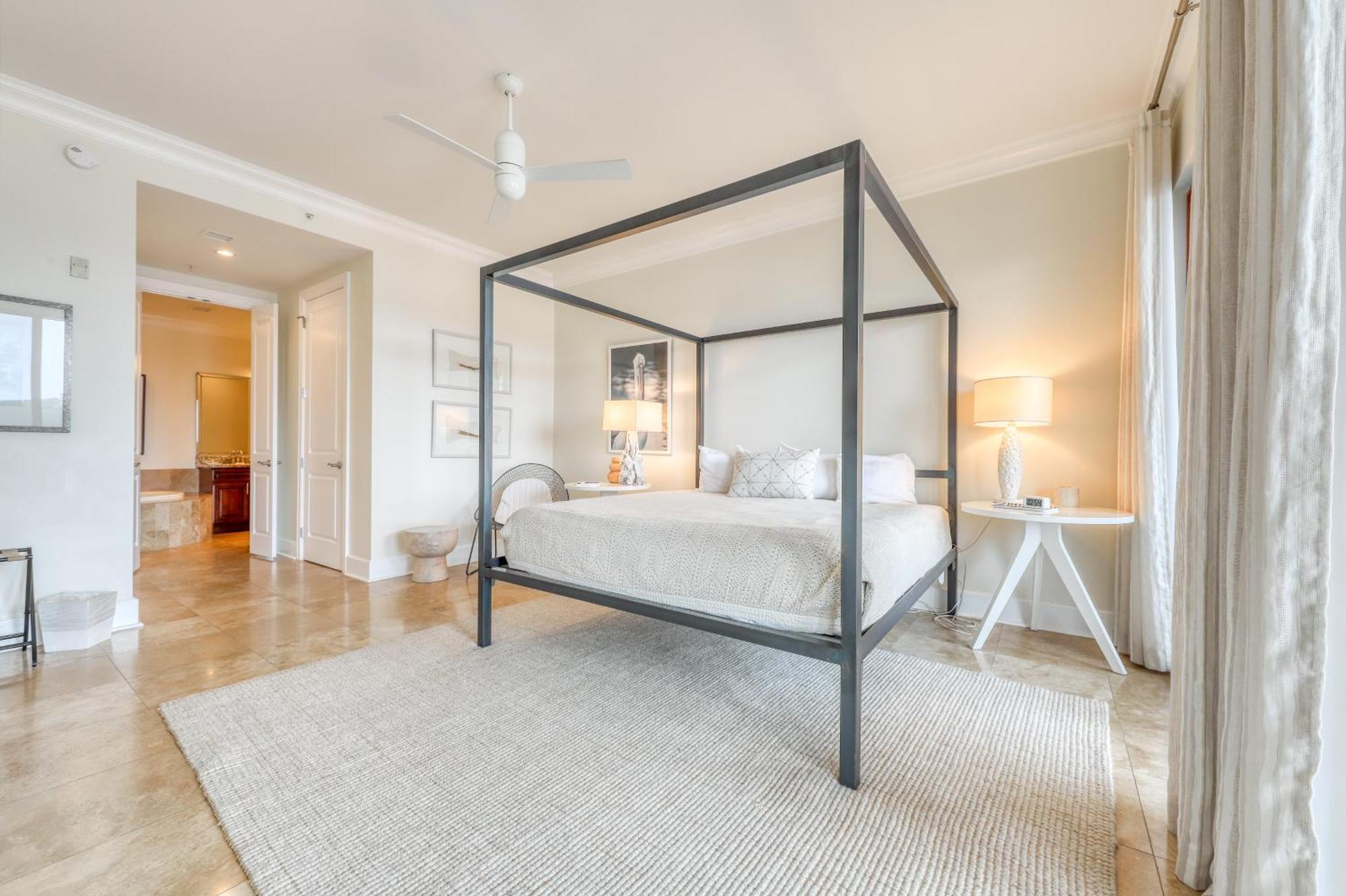 Sanctuary By The Sea Condos Санта Роса Бийч Стая снимка