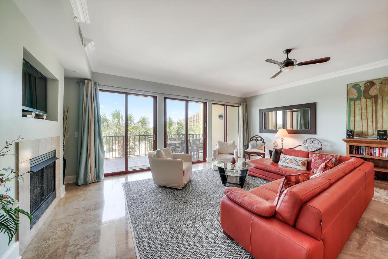 Sanctuary By The Sea Condos Санта Роса Бийч Екстериор снимка